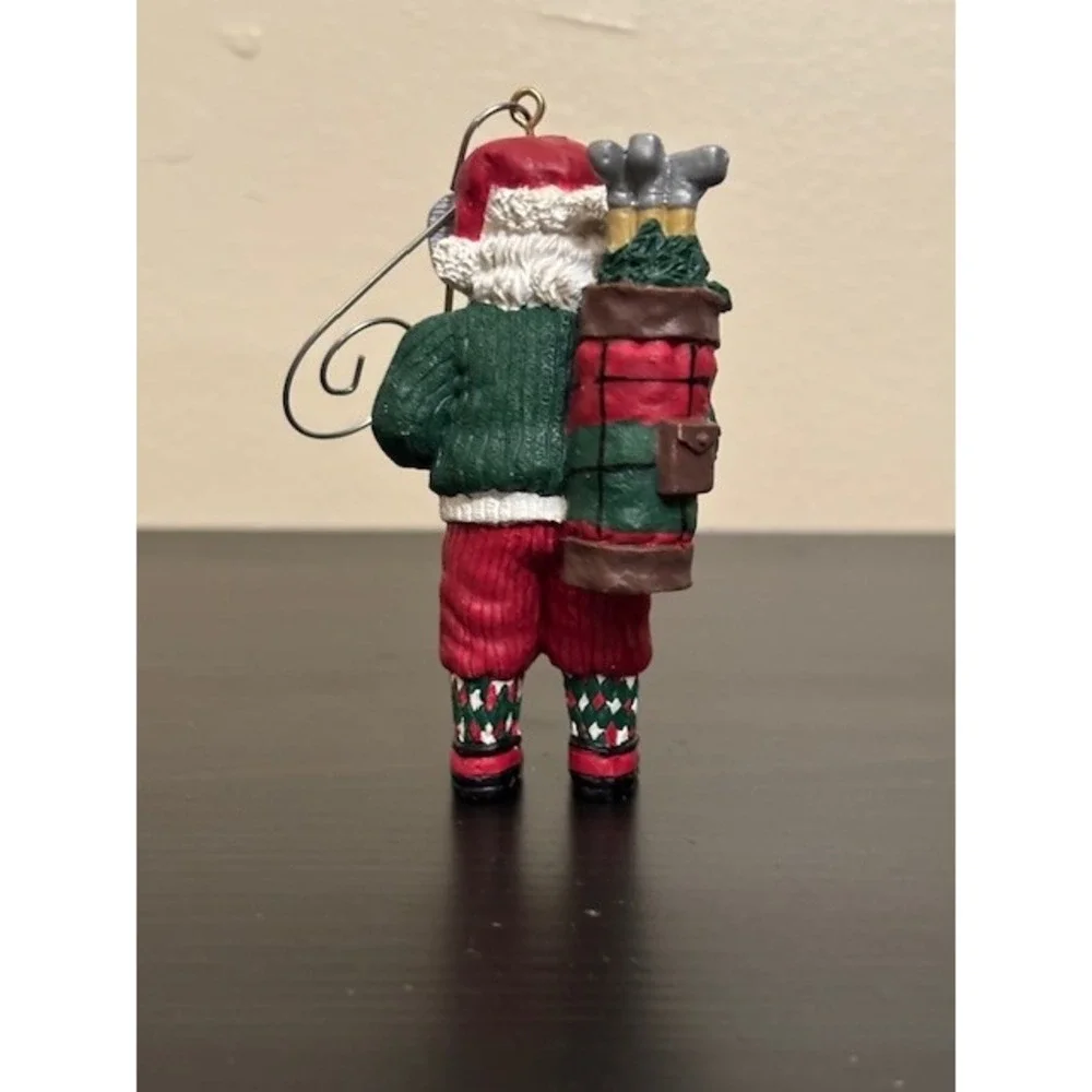 Santa Claus Golfer Christmas Ornament Figurine Holiday Decor